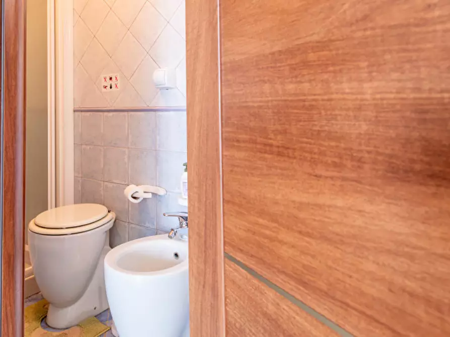 Immagine 29 di Villetta a schiera in vendita  in Via dei Ciclamini a Siniscola