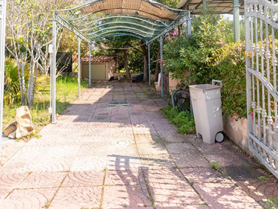 Immagine 33 di Villetta a schiera in vendita  in Via dei Ciclamini a Siniscola