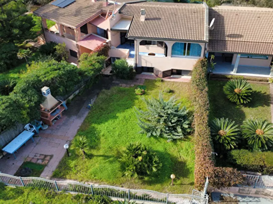 Immagine 43 di Villetta a schiera in vendita  in Via dei Ciclamini a Siniscola