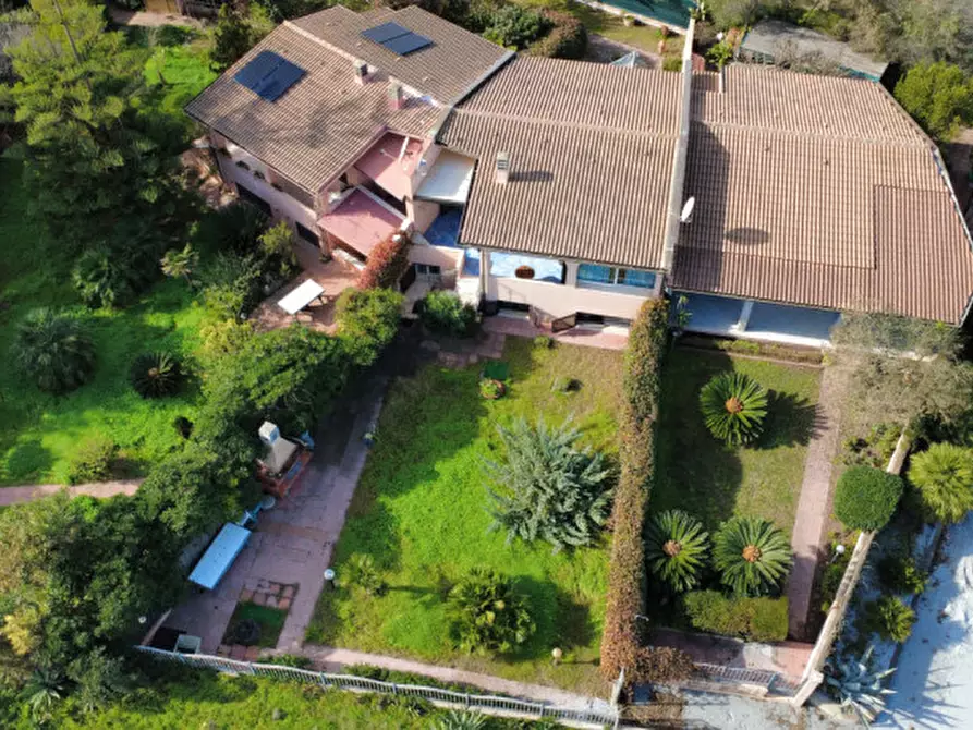 Immagine 45 di Villetta a schiera in vendita  in Via dei Ciclamini a Siniscola