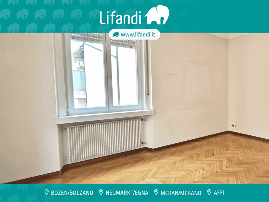 Immagine 2 di Appartamento in vendita  in Via Verona - Veronastraße a Bolzano