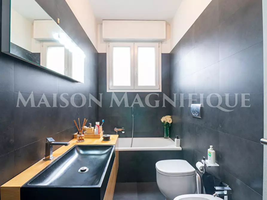 Immagine 18 di Appartamento in vendita  in Via Risorgimento a Casalecchio Di Reno