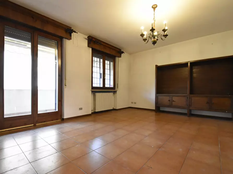 Immagine 10 di Casa trifamiliare in vendita  in via torrente vecchio 2/h a Verona