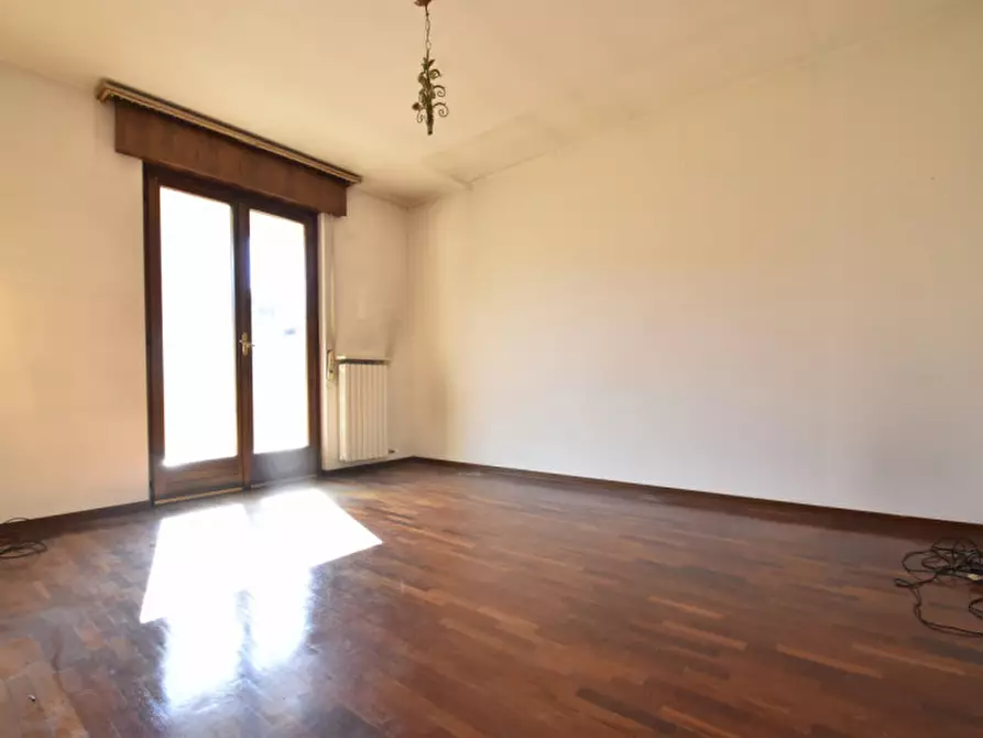 Immagine 25 di Casa trifamiliare in vendita  in via torrente vecchio 2/h a Verona