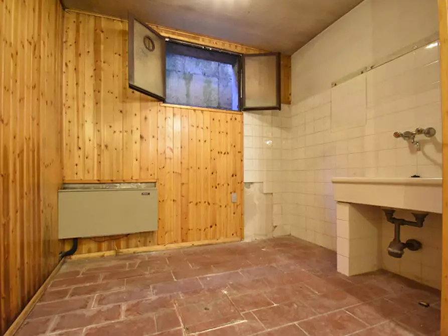 Immagine 36 di Casa trifamiliare in vendita  in via torrente vecchio 2/h a Verona