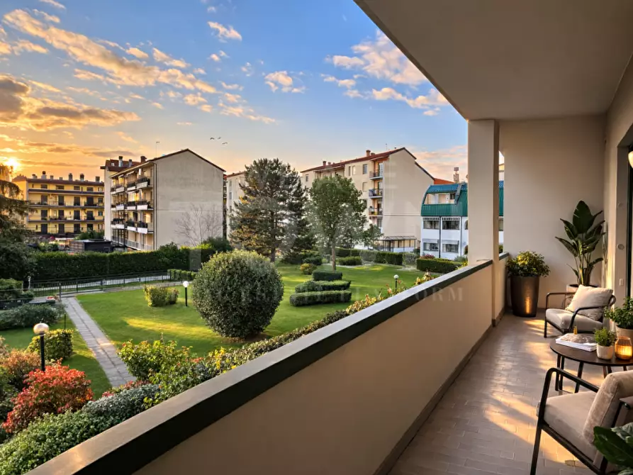 Immagine 2 di Appartamento in vendita  in Via Lampugnano 175 a Milano