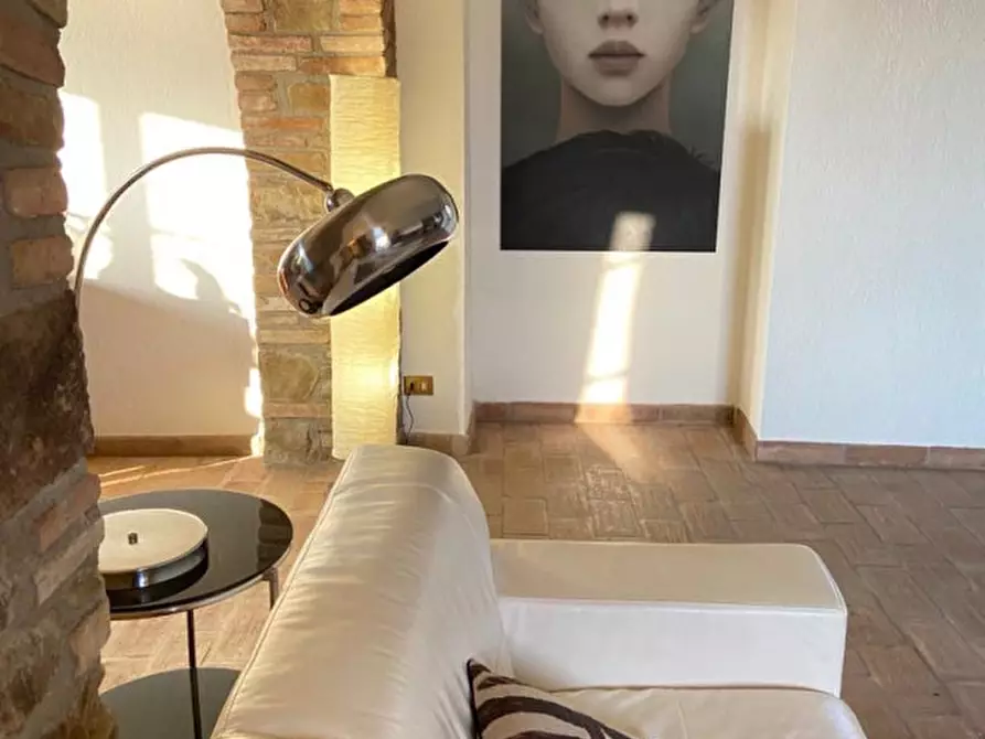 Immagine 12 di Rustico / casale in vendita  a Magione