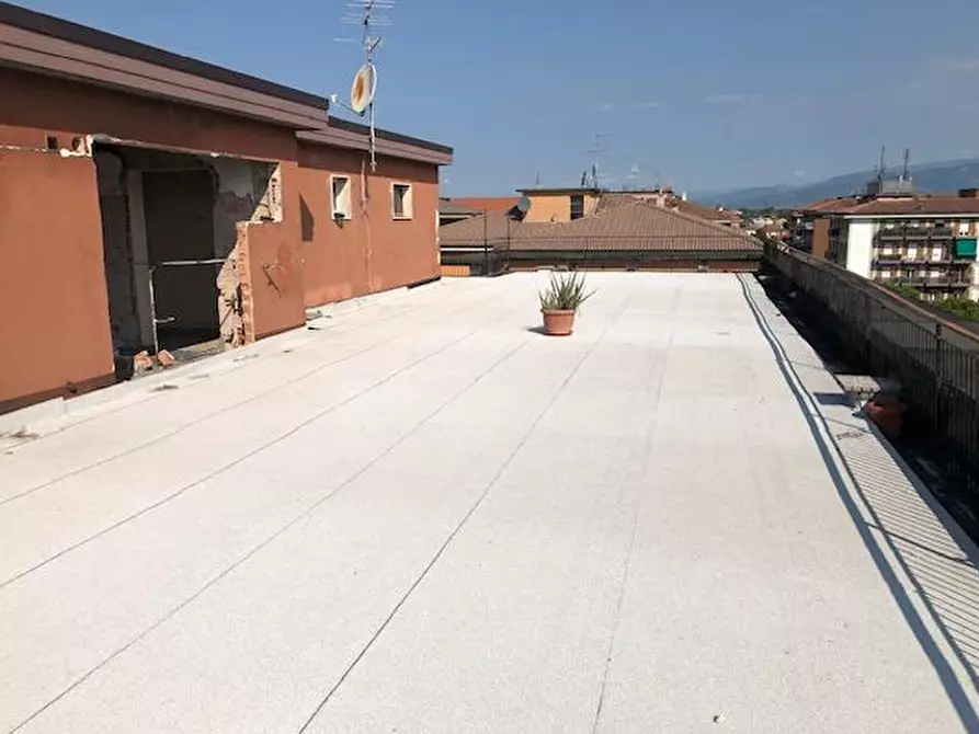 Immagine 6 di Appartamento in vendita  in Via Don Domenico Mercante 6 a Verona