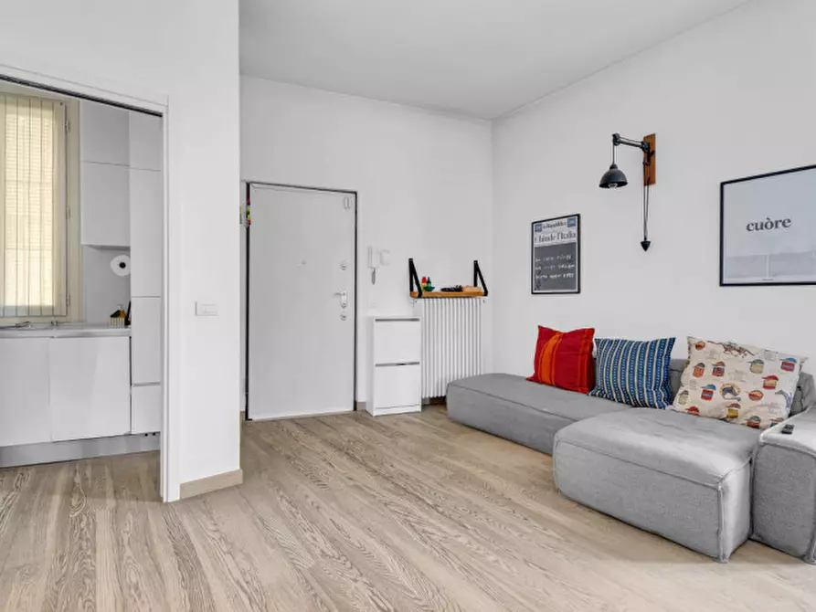 Immagine 7 di Appartamento in vendita  in Via Guglielmo Guintellino, 1 a Milano