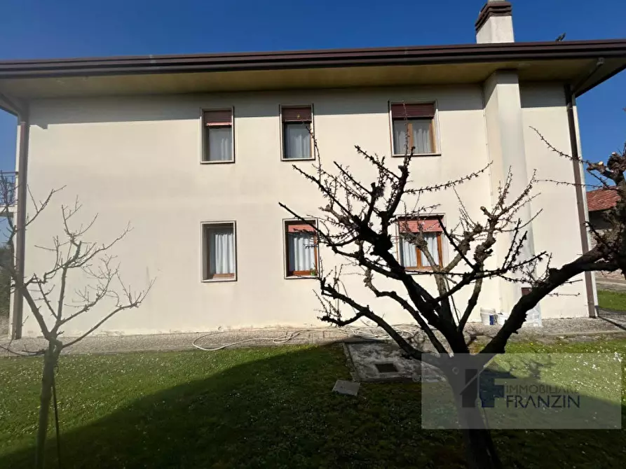 Immagine 9 di Appartamento in vendita  in VIA LOSSON CENTRO 2 a Meolo