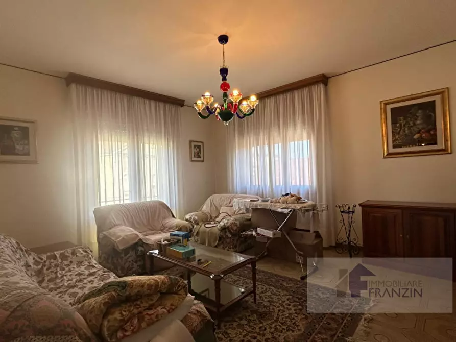 Immagine 31 di Appartamento in vendita  in VIA LOSSON CENTRO 2 a Meolo