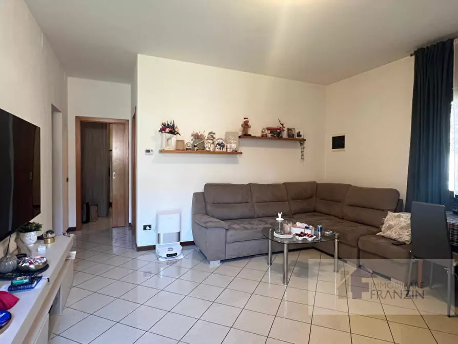 Immagine 14 di Appartamento in vendita  in VIA LOSSON CENTRO 4 a Meolo