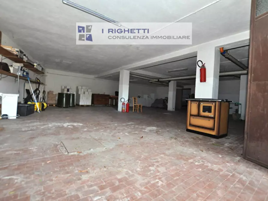 Immagine 2 di Magazzino in vendita  in Via Euclide a Verona