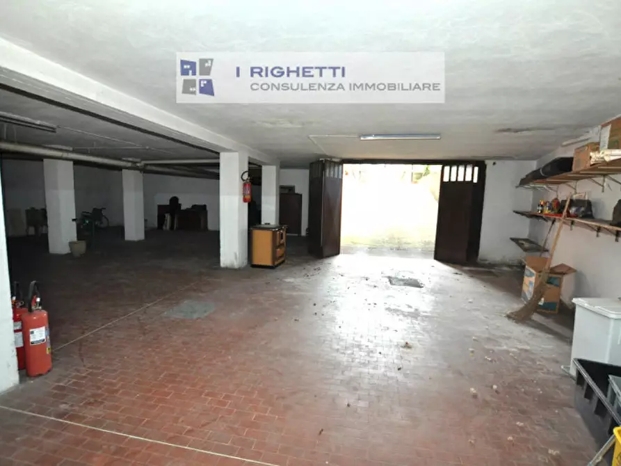 Immagine 4 di Magazzino in vendita  in Via Euclide a Verona