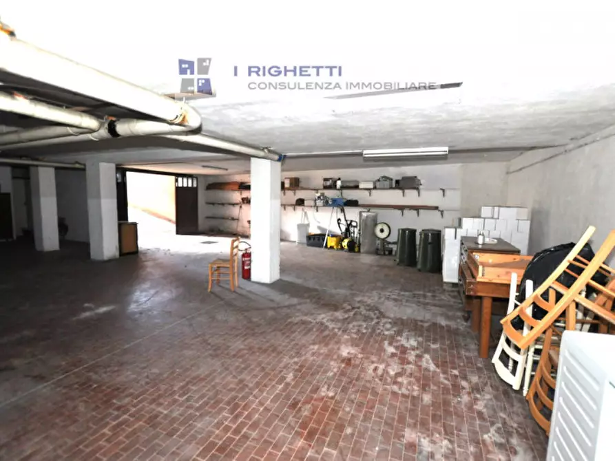 Immagine 5 di Magazzino in vendita  in Via Euclide a Verona