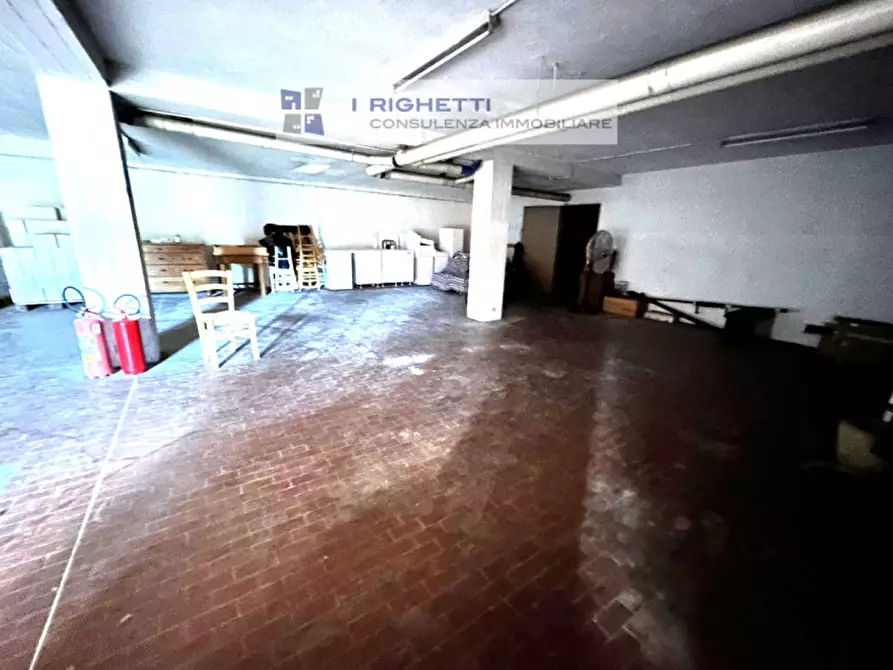 Immagine 7 di Magazzino in vendita  in Via Euclide a Verona