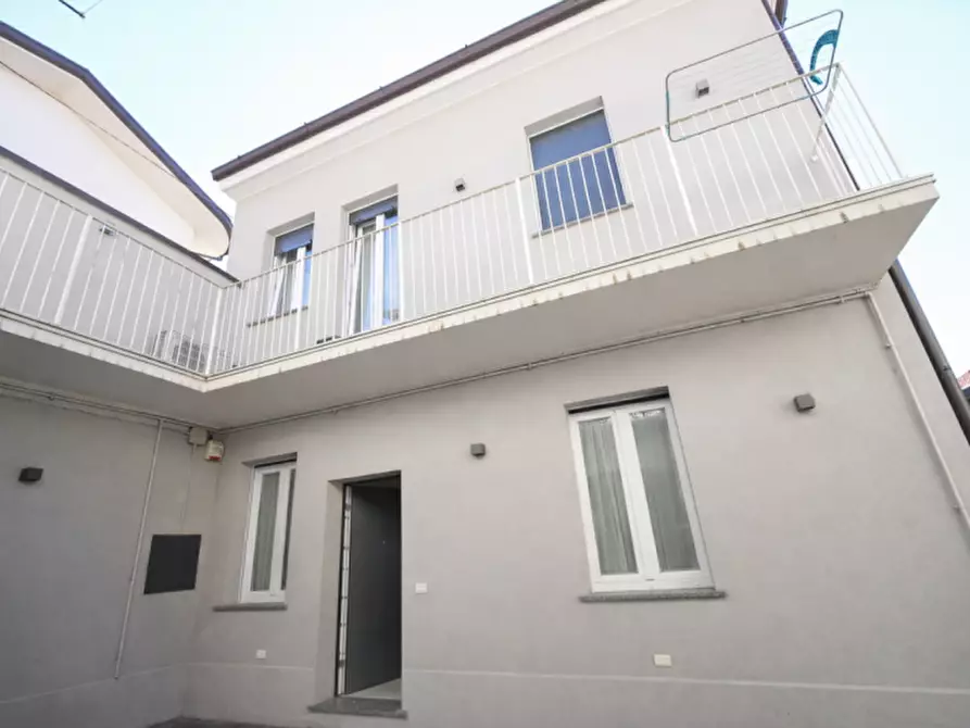 Immagine 31 di Appartamento in vendita  in via adua 7 a Biassono