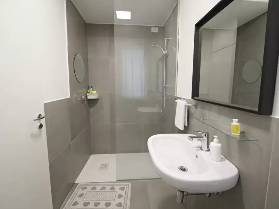 Immagine 34 di Appartamento in vendita  in via adua 7 a Biassono