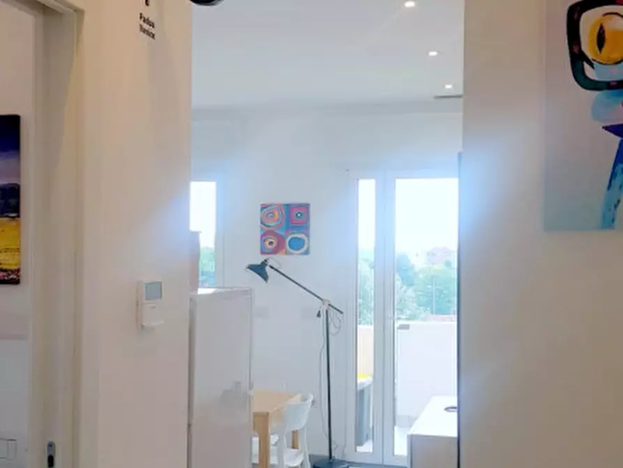 Immagine 6 di Appartamento in vendita  in VIA CORDENONS a Padova