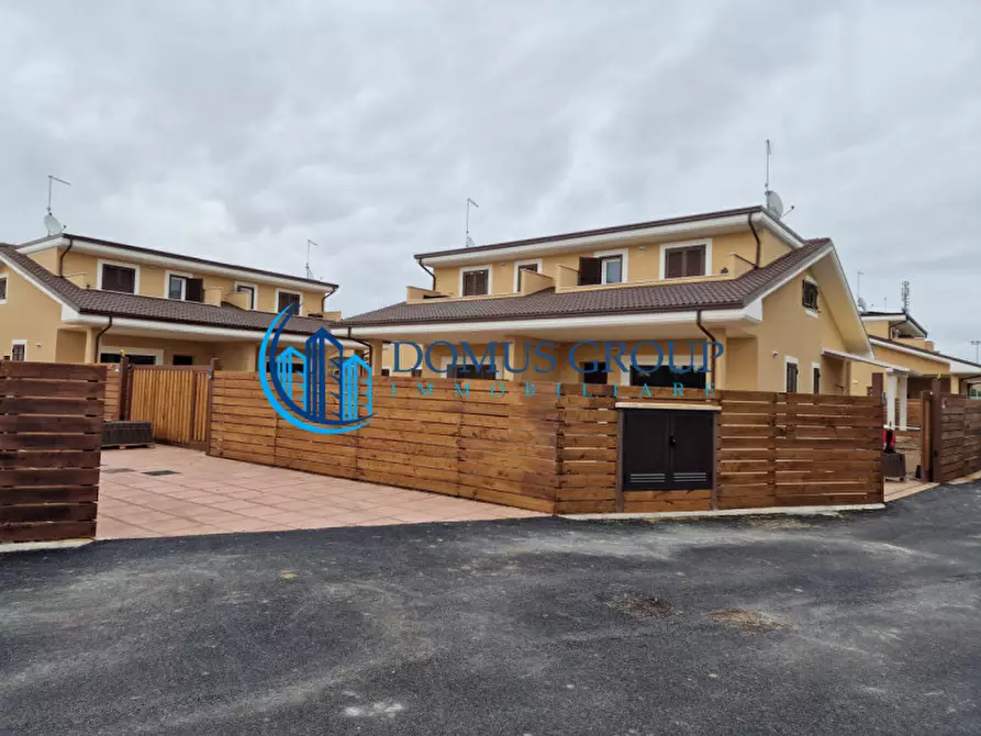 Immagine 8 di Villa in vendita  in Via della Luna a Ladispoli