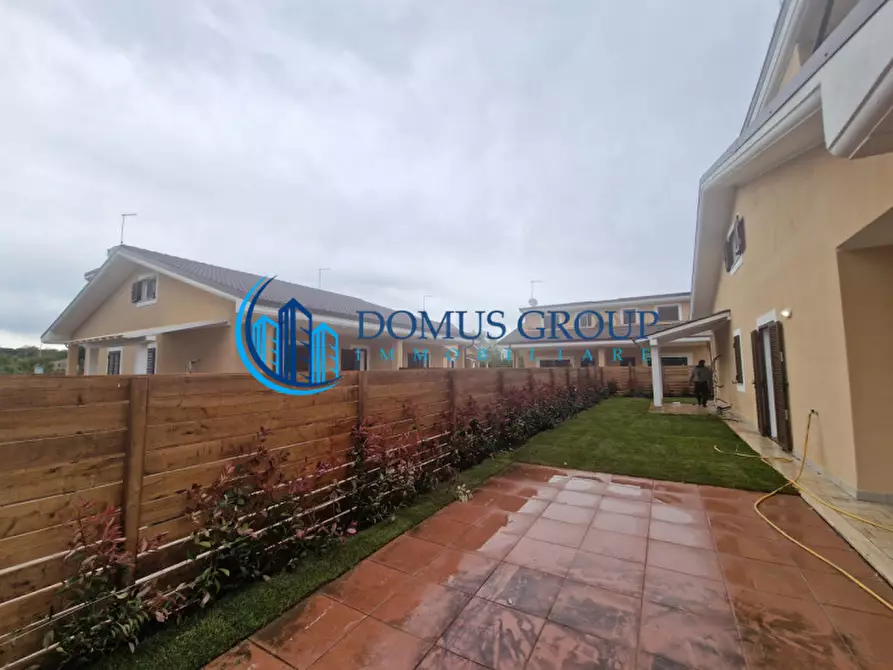 Immagine 12 di Villa in vendita  in Via della Luna a Ladispoli