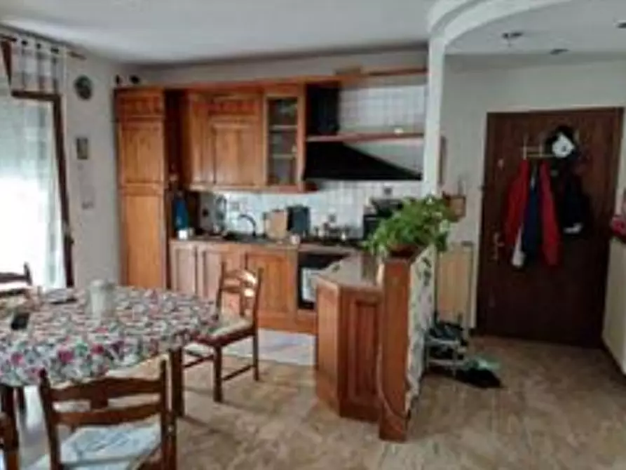 Immagine 3 di Appartamento in vendita  in Via Guglielmo Marconi, 8 a Quinto Di Treviso