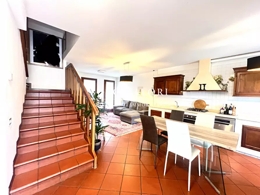 Immagine 2 di Casa trifamiliare in vendita  a Castelfranco Veneto