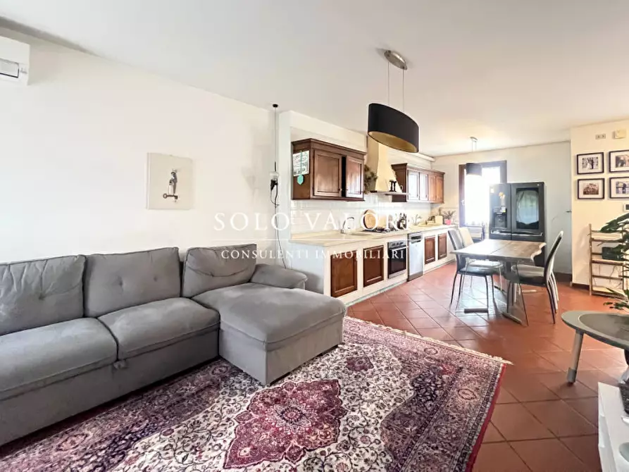 Immagine 3 di Casa trifamiliare in vendita  a Castelfranco Veneto