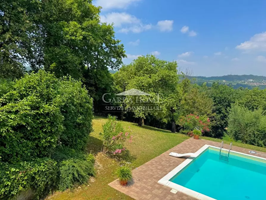 Immagine 27 di Villa in vendita  in Viale Guglielmo Marconi a Desenzano Del Garda