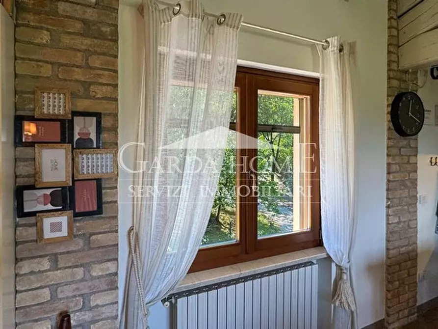 Immagine 43 di Villa in vendita  in Viale Guglielmo Marconi a Desenzano Del Garda