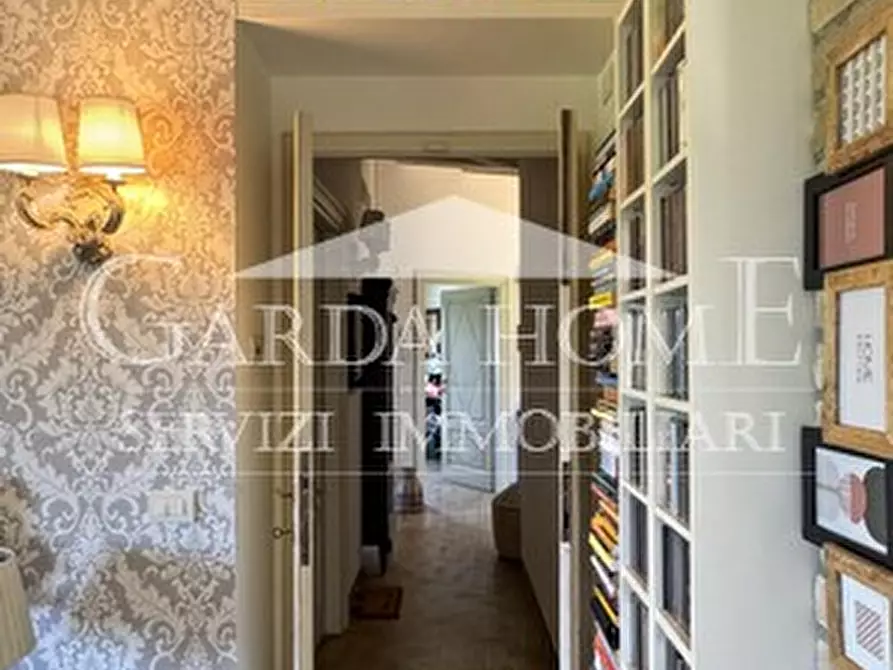 Immagine 44 di Villa in vendita  in Viale Guglielmo Marconi a Desenzano Del Garda