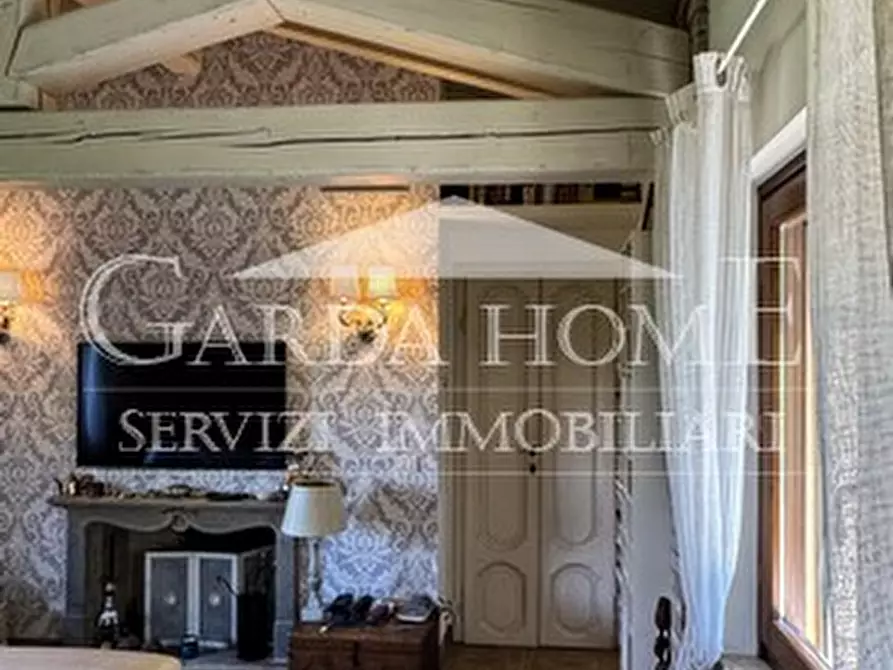 Immagine 45 di Villa in vendita  in Viale Guglielmo Marconi a Desenzano Del Garda