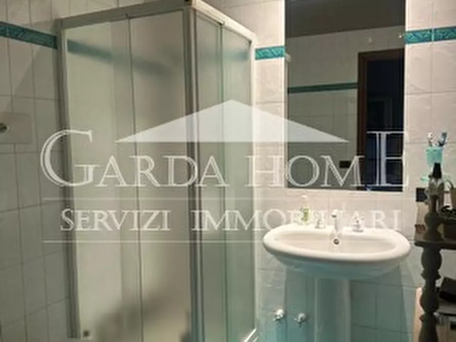 Immagine 76 di Villa in vendita  in Viale Guglielmo Marconi a Desenzano Del Garda