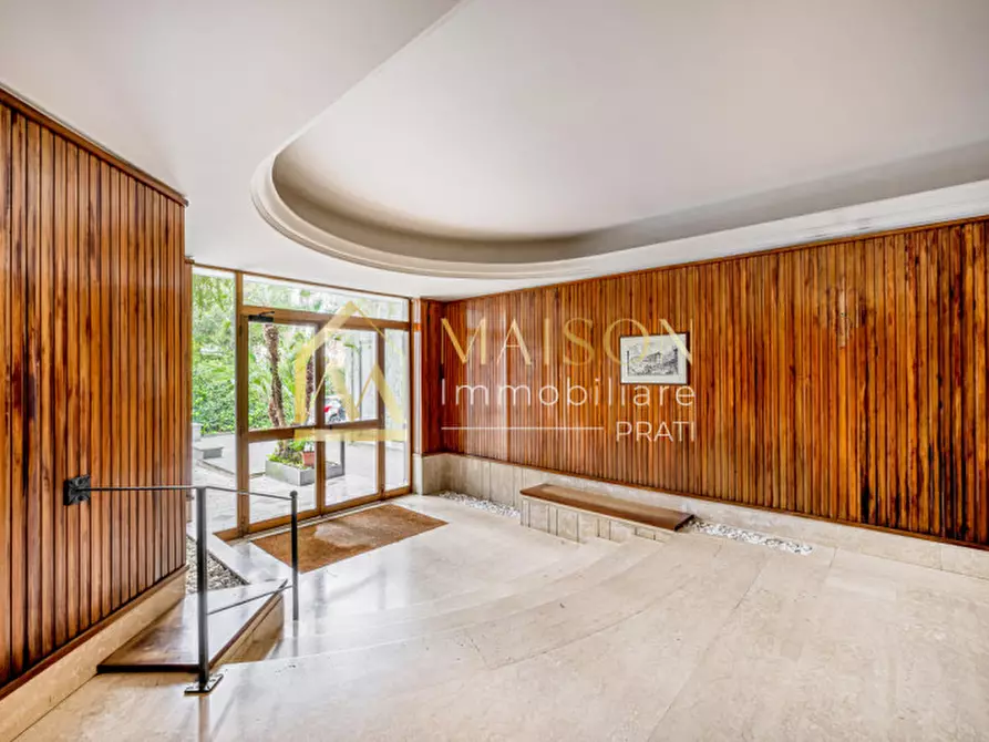 Immagine 5 di Appartamento in vendita  in Via dei Colli della Farnesina a Roma