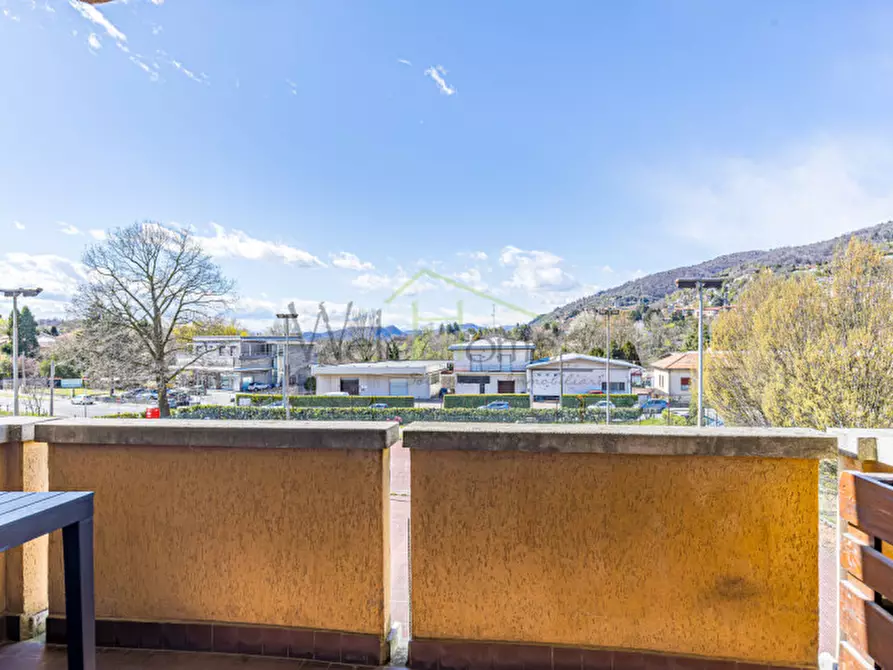 Immagine 12 di Appartamento in vendita  in Via Provinciale a Tavernerio