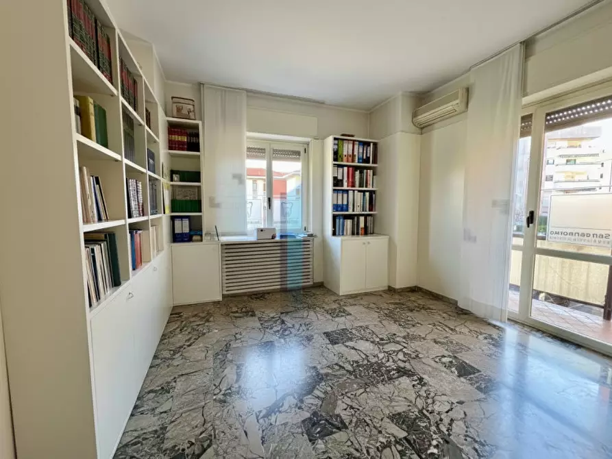 Immagine 4 di Ufficio in vendita  in Piazzale Gabrio Maria Nava 9 a Brescia