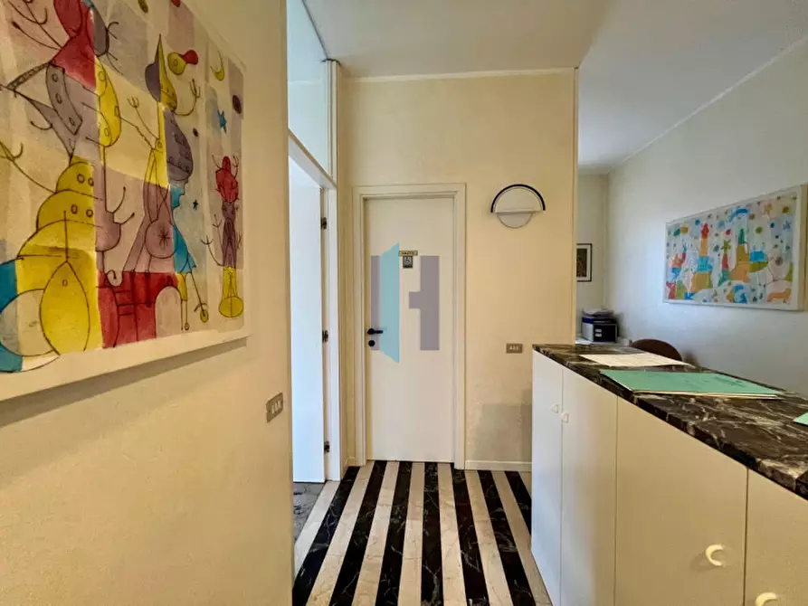 Immagine 22 di Ufficio in vendita  in Piazzale Gabrio Maria Nava 9 a Brescia