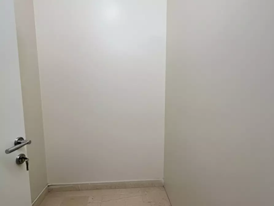 Immagine 36 di Ufficio in vendita  in Piazzale Gabrio Maria Nava 9 a Brescia