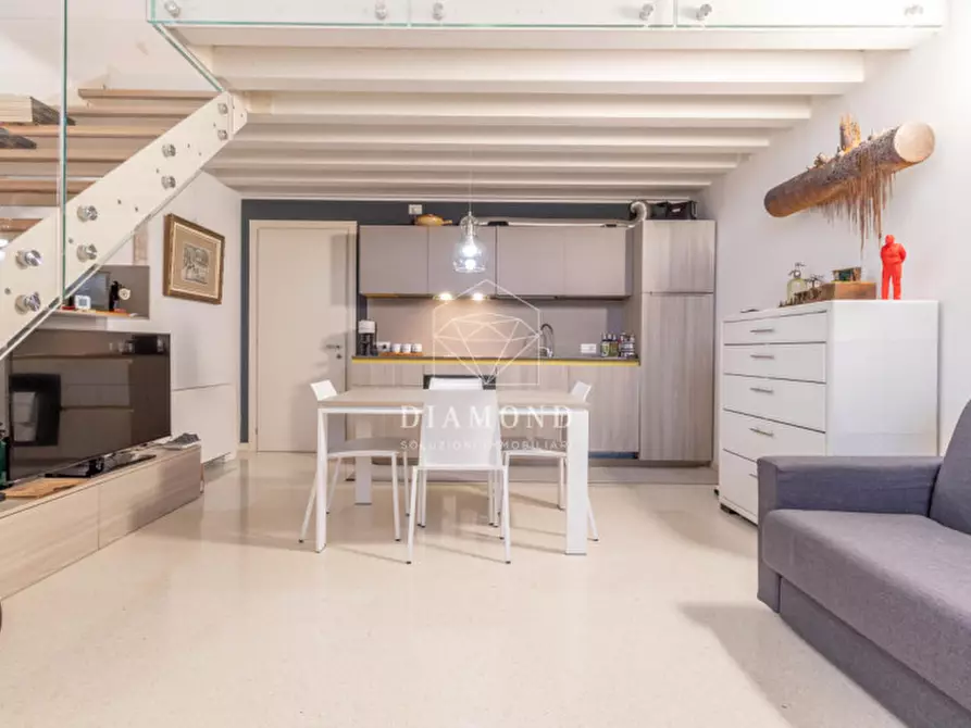 Immagine 1 di Appartamento in affitto  in Via Giuseppe Mazzini Falzè di Trevignano a Trevignano