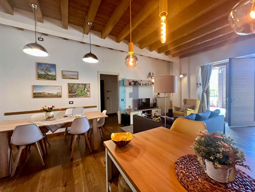 Immagine 5 di Appartamento in vendita  in Via San Benedetto 3 a Brescia