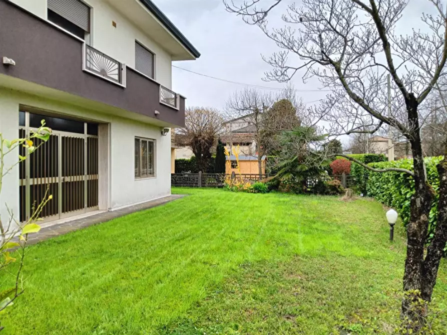 Immagine 1 di Appartamento in vendita  a Fontaniva
