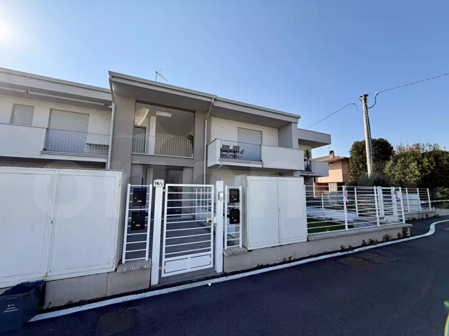 Immagine 7 di Appartamento in vendita  in via Gritti 14C a Montichiari