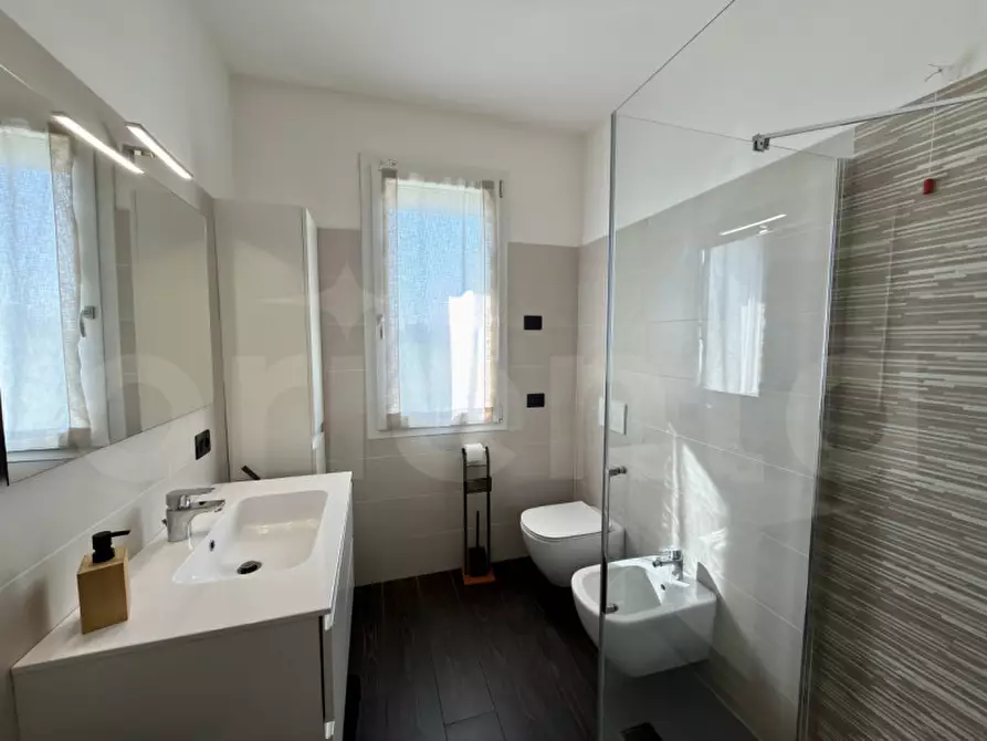 Immagine 16 di Appartamento in vendita  in via Gritti 14C a Montichiari