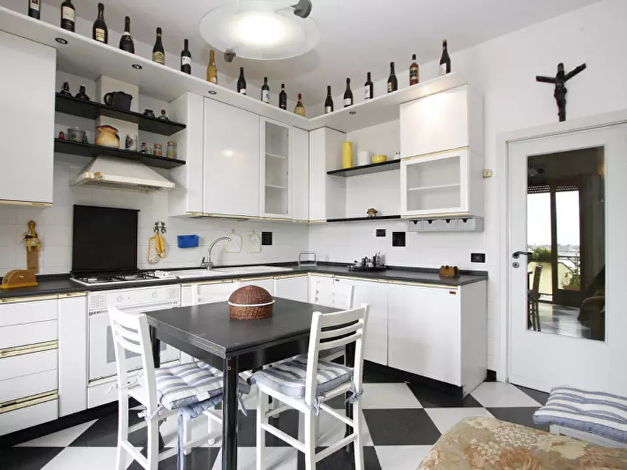 Immagine 16 di Appartamento in vendita  in Via Provinciale Matino a Parabita