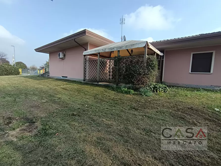 Immagine 5 di Casa indipendente in vendita  in Via Macillis 18 a Vivaro