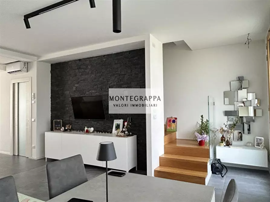 Immagine 2 di Villetta a schiera in vendita  in Via Enrico Fermi a Vedelago