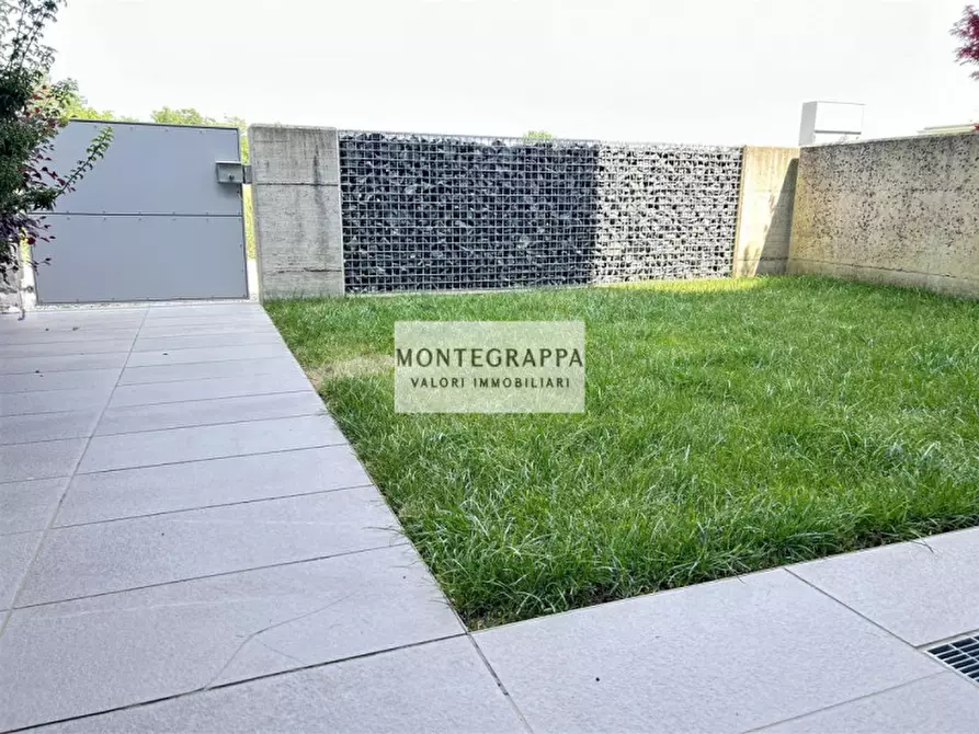 Immagine 21 di Villetta a schiera in vendita  in Via Enrico Fermi a Vedelago