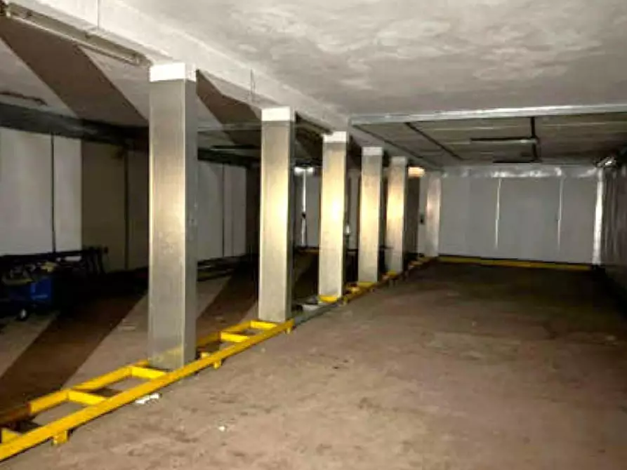 Immagine 13 di Capannone industriale in vendita  in Via Padre Girolamo Apolloni, 36010 Carrè VI, Italia a Carrè