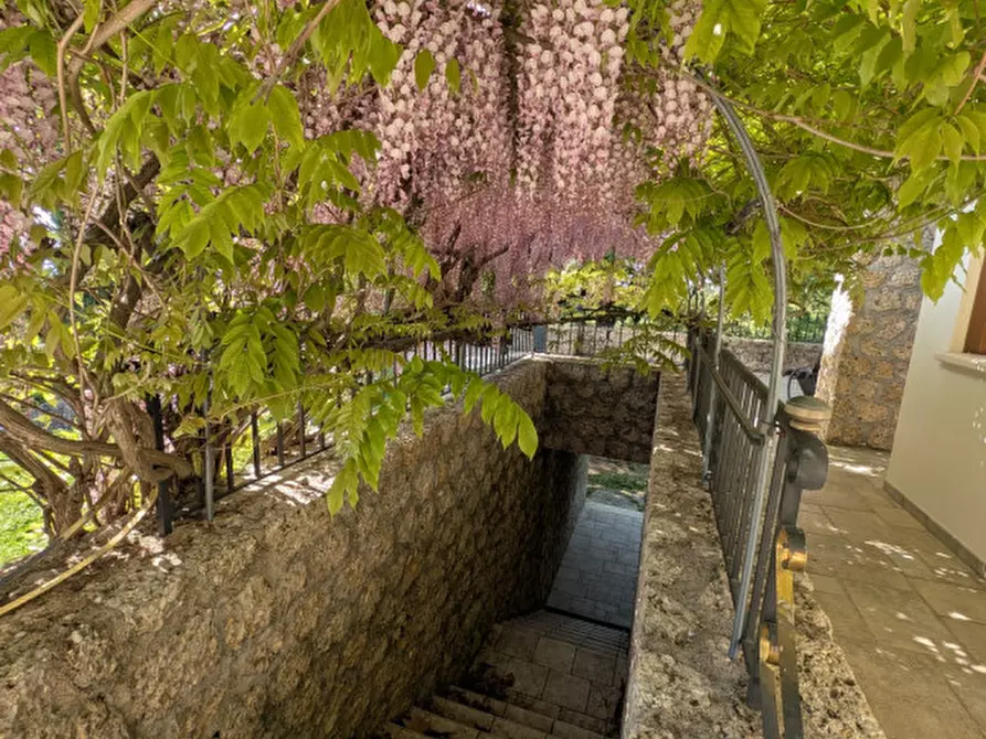Immagine 68 di Villa in vendita  a San Pietro Di Feletto