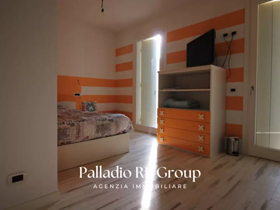 Immagine 11 di Casa bifamiliare in vendita  in Via Europa a Altavilla Vicentina